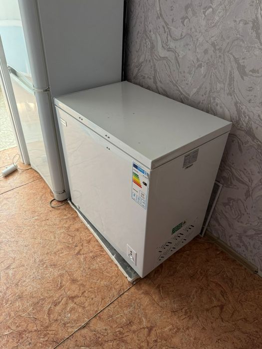Продам морозильник почти новый прошлом году покупали