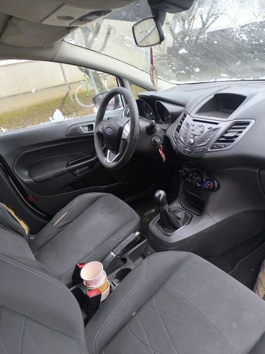 Vând Ford fiesta 1.5 diesel 2016