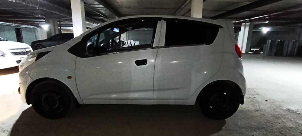 СРОЧНО продажа SPARK 1 позиция