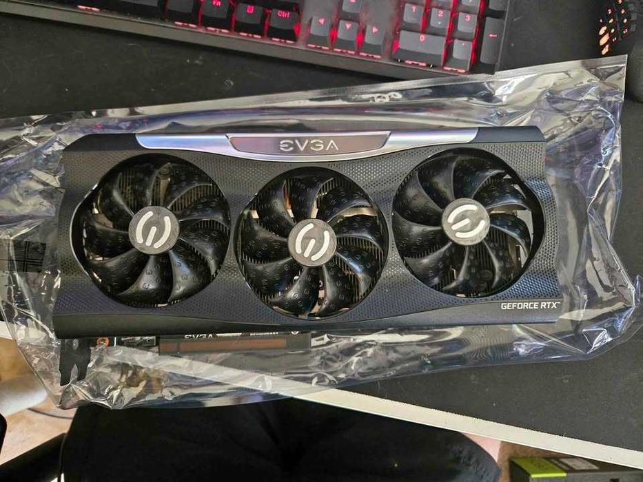 EVGA NVIDIA RTX 3080 FTW3 - Като нова