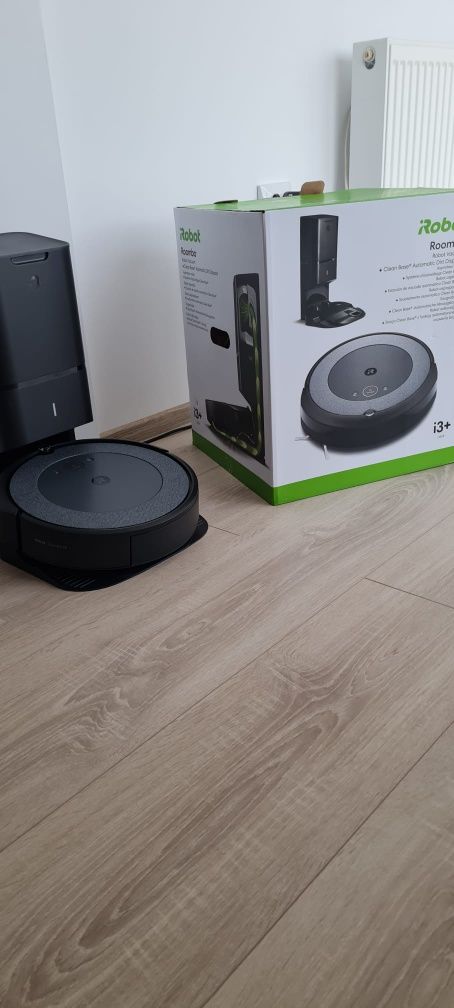 Vand aspirator robot Roomba i3+