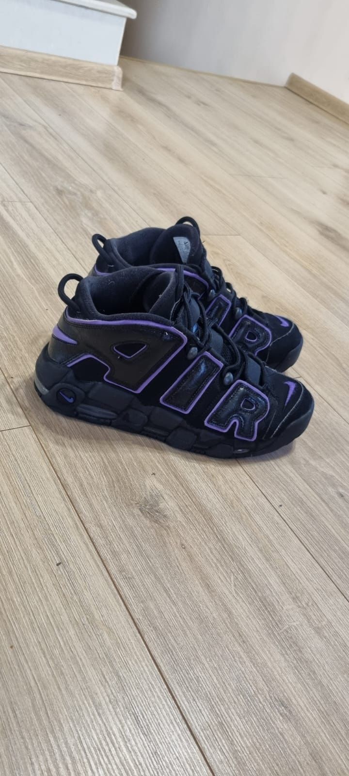 Nike air more uptempo 96