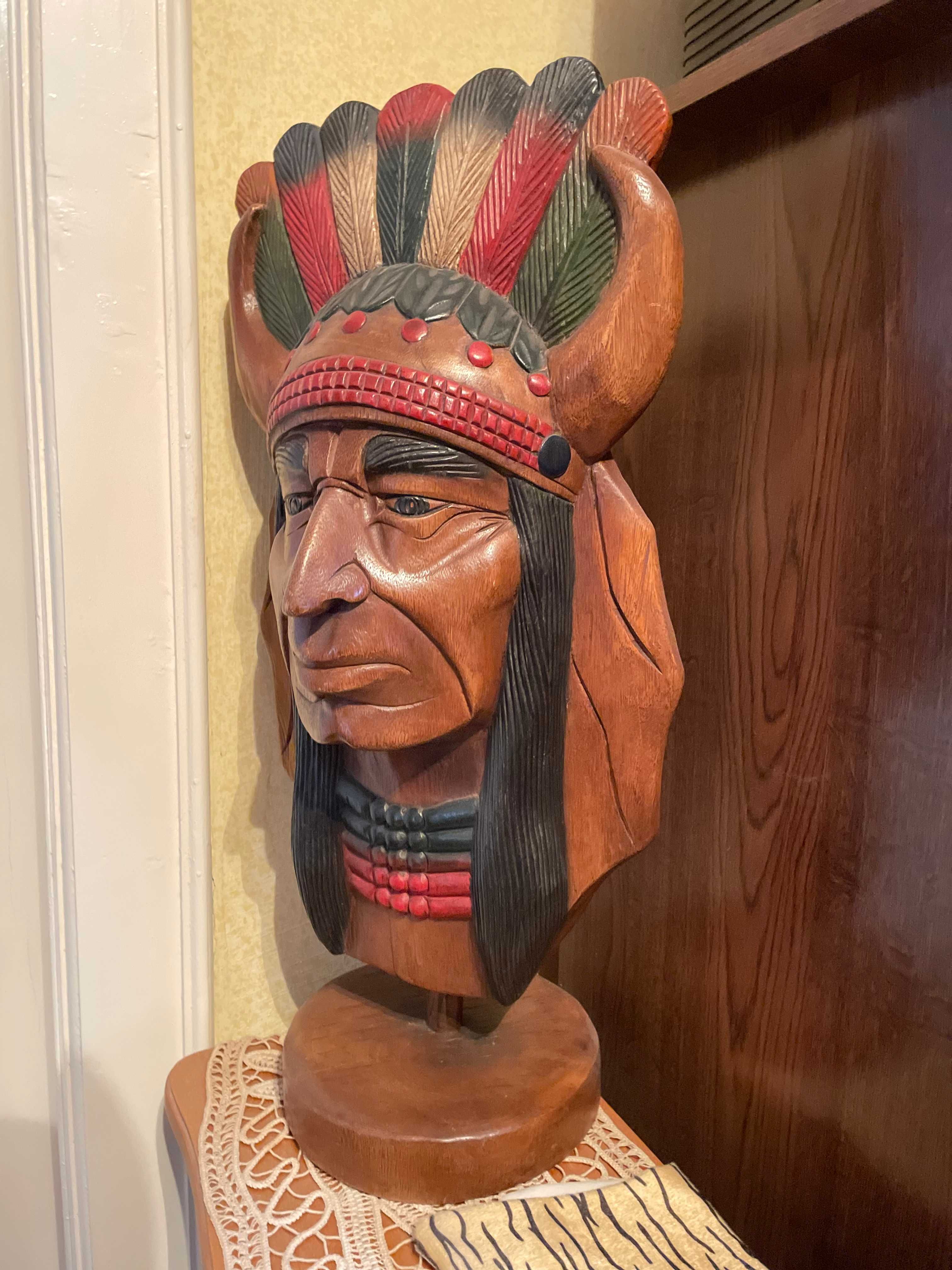 Sculptura cap indian pieile rosii / nativ nord american