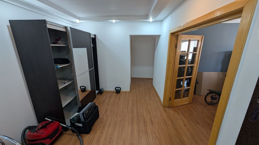 Reparatii finisaje/mentenanță