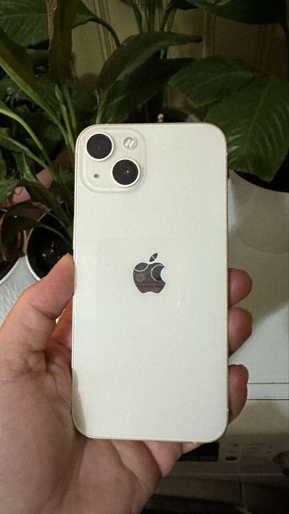 Продам айфон 13 состояние идеальное