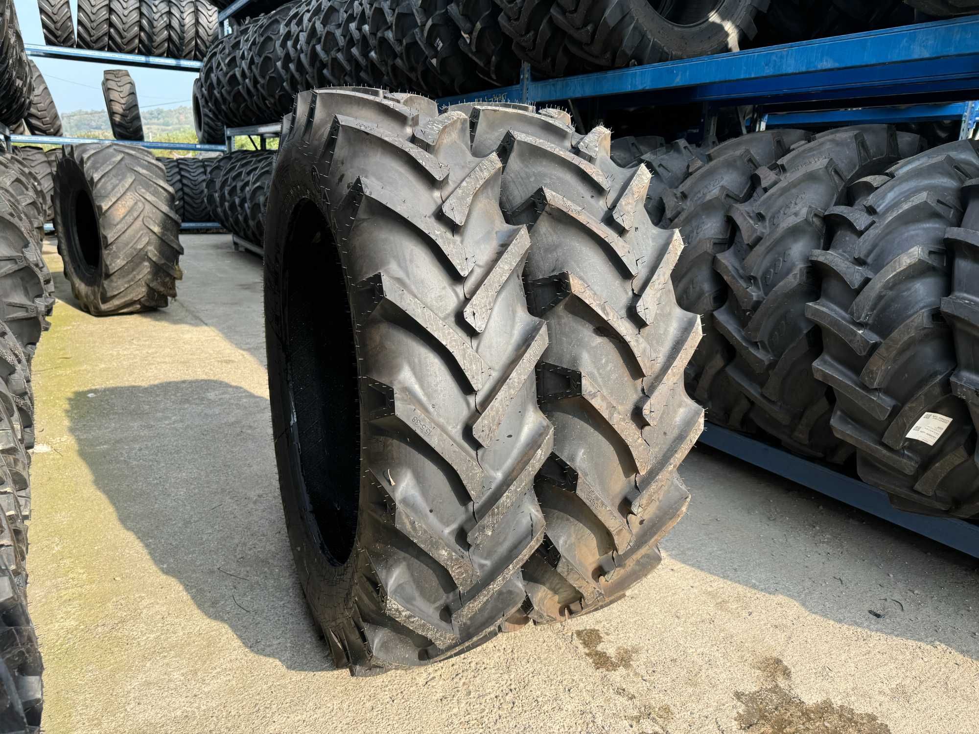 Anvelope noi 15.5-38 cu 12 pliuri marca GALAXY