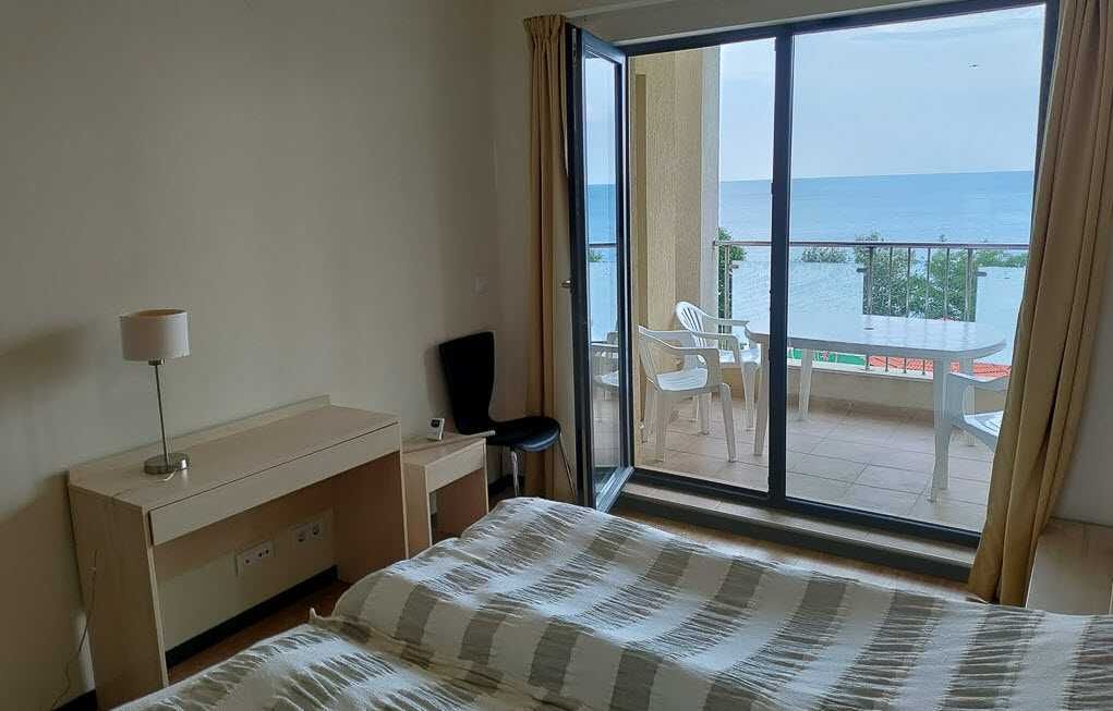 Продава се Двустаен апартамент в Бяла - 61 кв.м за 1025 €/кв.м - Снимка #10