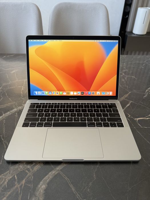 MacBook Pro 2017г. A1708. Retina display. Core i5/8/128GB