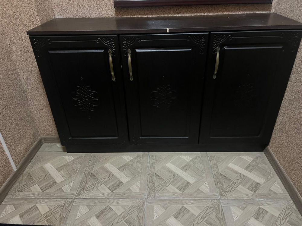 Продам шкафчик для обуви