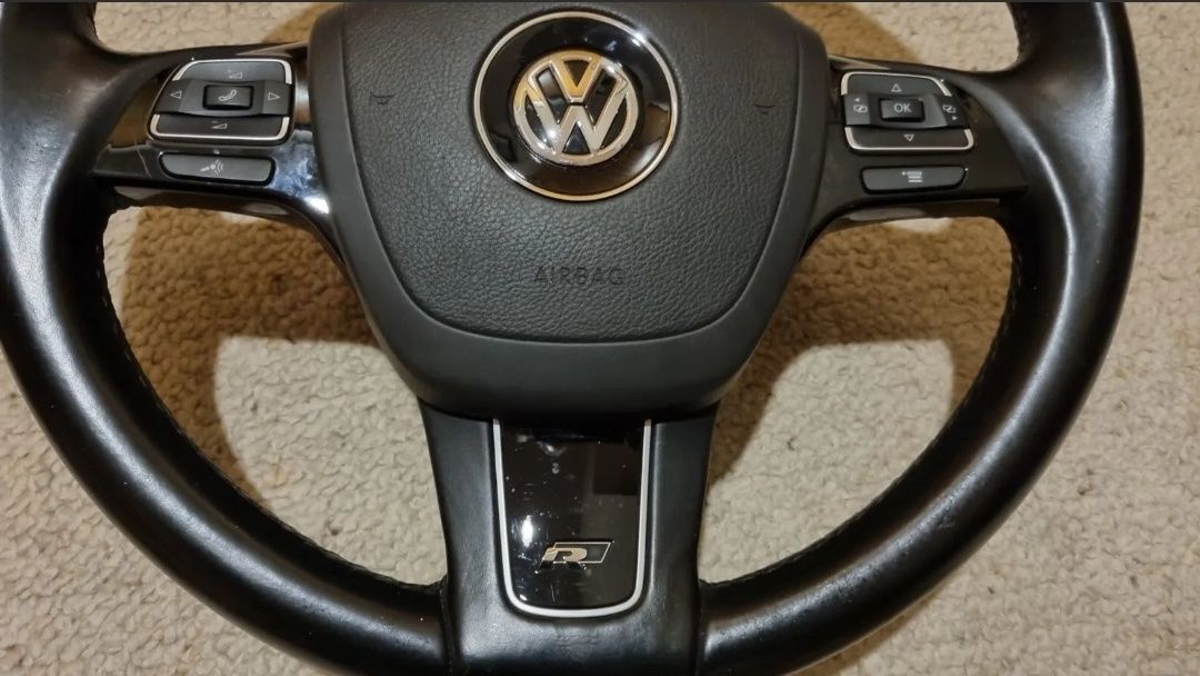 Запазен волан и airbag за Volkswagen Touareg 7P