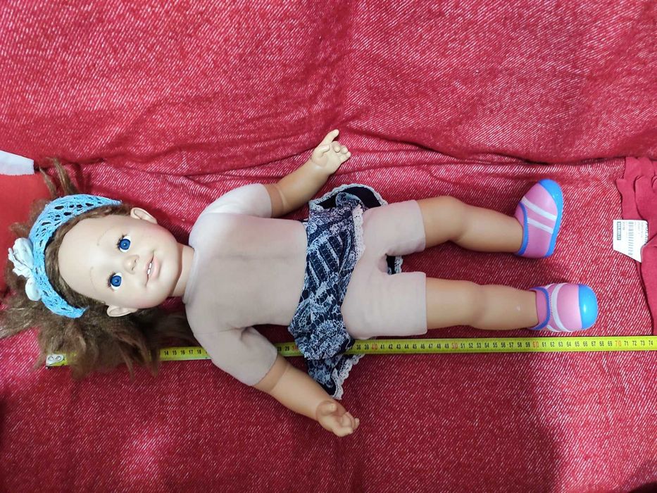 Детски кукли с дрехи