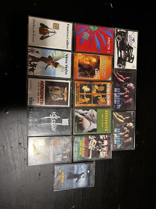 Casete audio originale – stare foarte bună, pentru colecționari