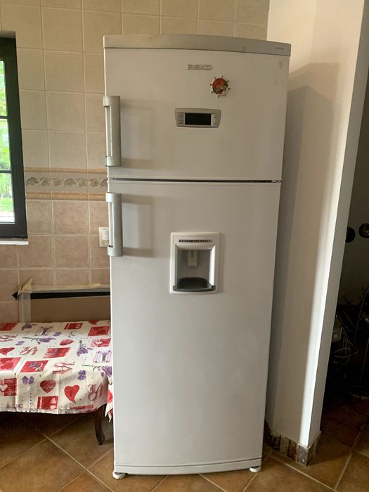 Frigider cu doua usi BEKO, No Frost, 477 l, Dozator apa, gri, H185cm