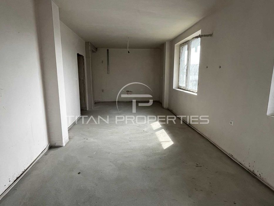 Продава се Тристаен апартамент в Пловдив, Остромила - 116 кв.м за 1104 €/кв.м - Снимка #1