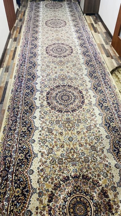 Метражный ковер продается