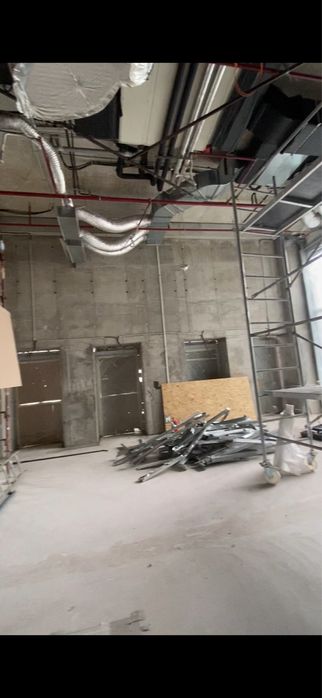 Oferim servicii de demolari