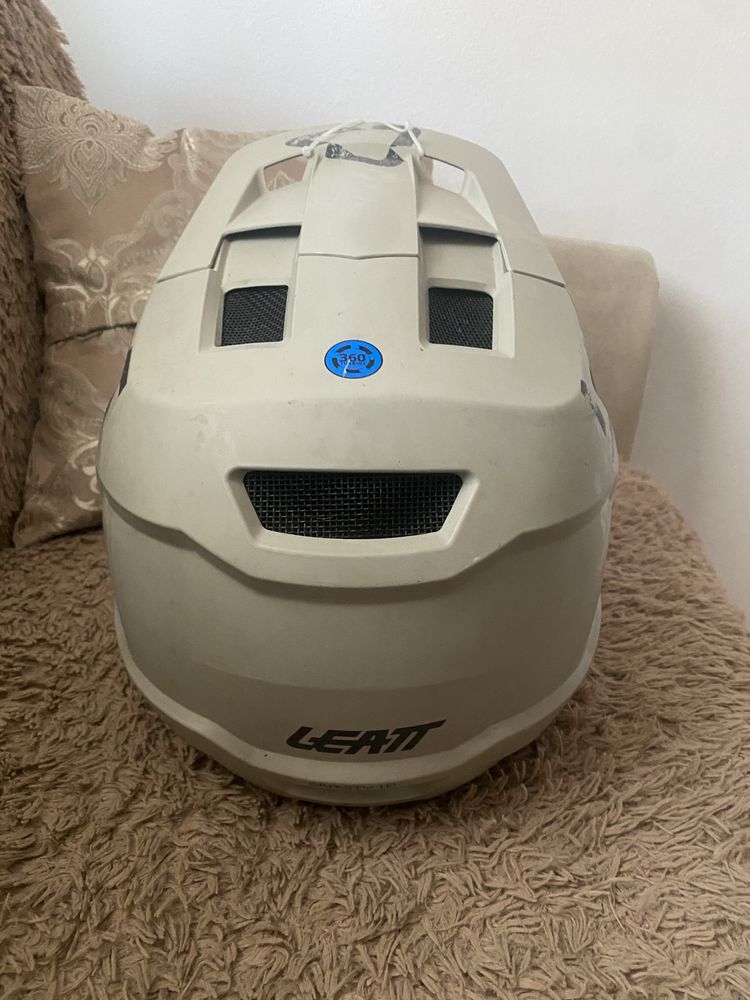 casca full face leatt