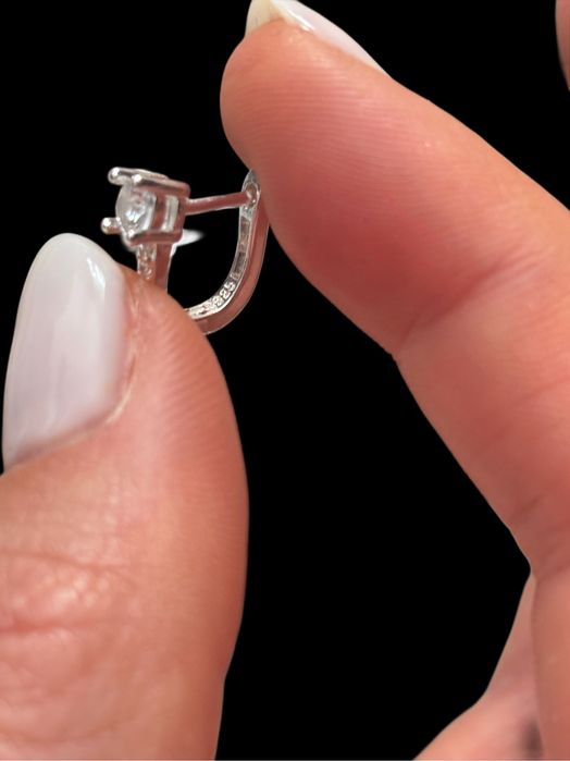 Cercei argint 925 - noi - stantati - cu pietre pretioase