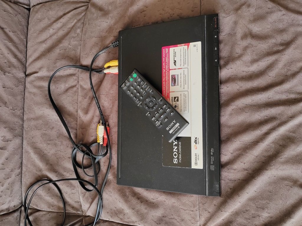 Новый DVD player SONY