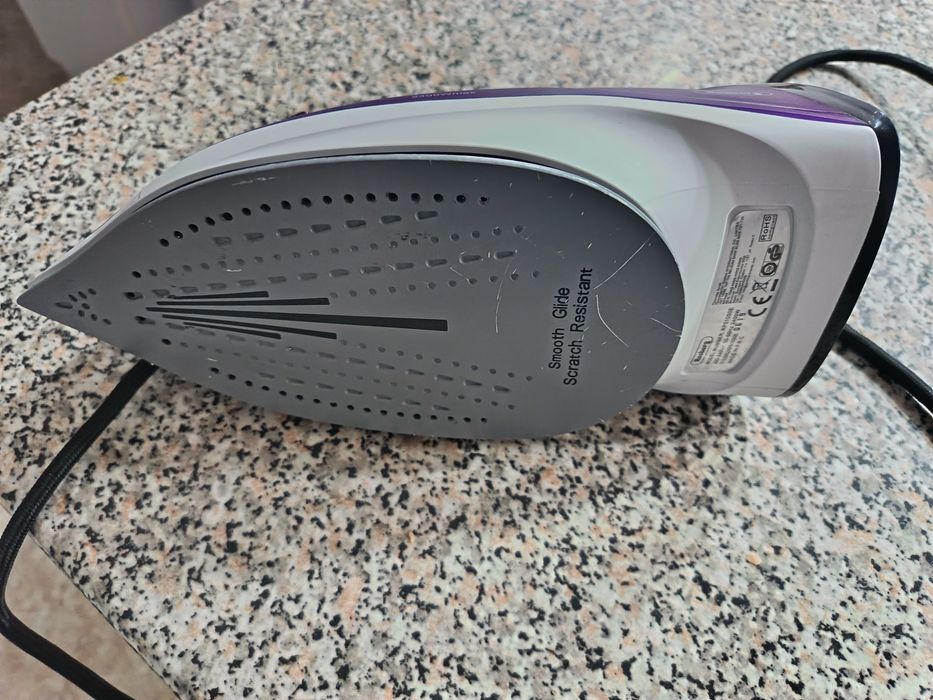 Mașina de călcat Rosberg