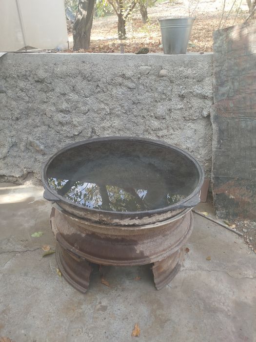 Ассалому алейкум туй,йигин учун катта чугун козон сотилади