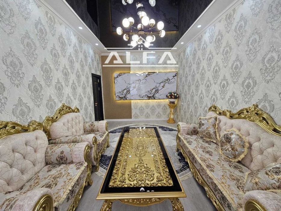 Buxoroda kvartira sotiladi 3 xonali 78m² 4-qavat.