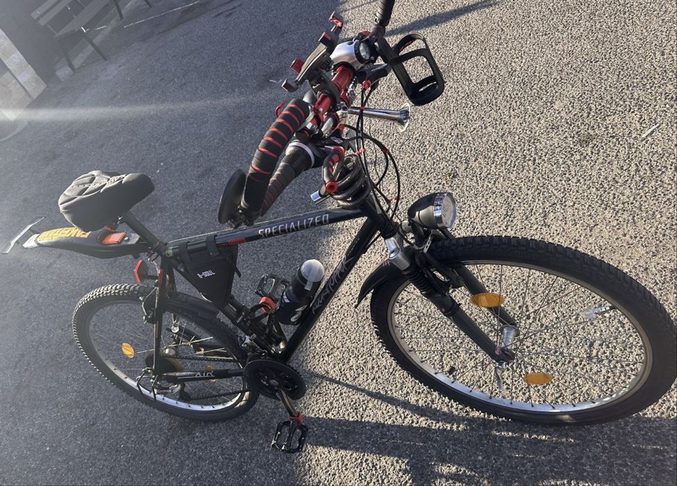 Алуминиево Колело. Rockhopper specialized. 26