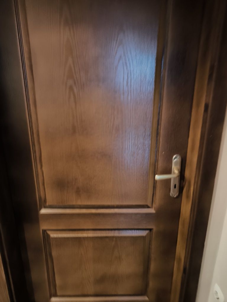 Интериорни врати