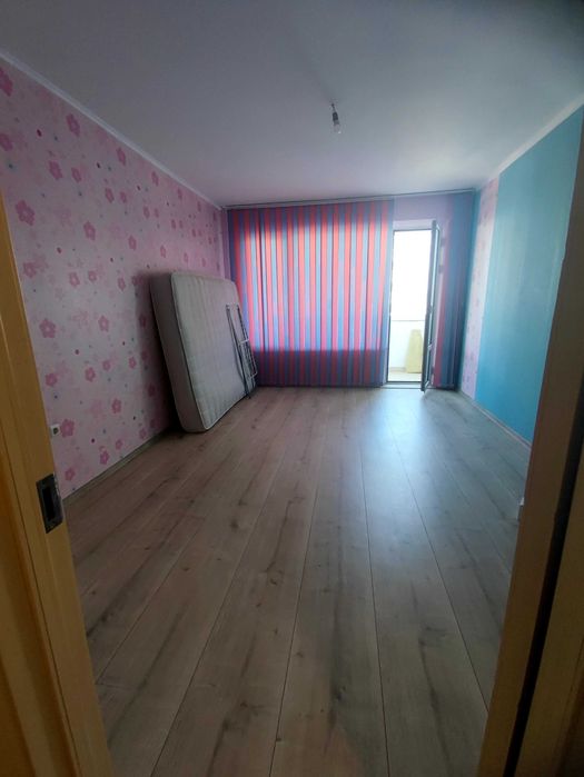 Дава се под наем Тристаен апартамент в Варна, Аспарухово - 90 кв.м за 663 € - Снимка #9