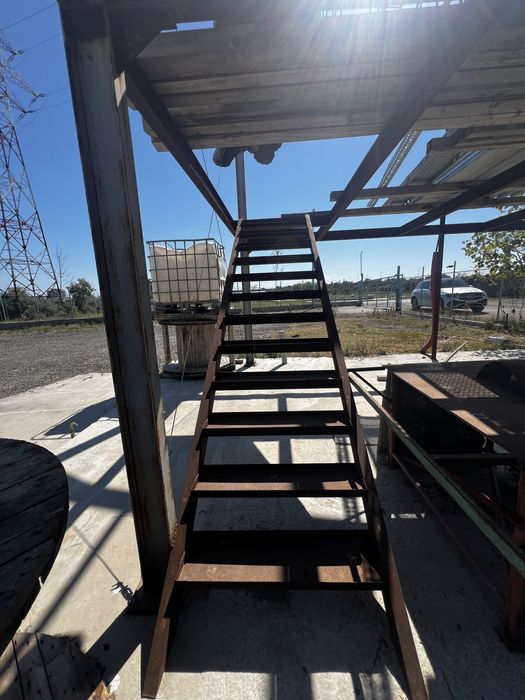 Structură metalică 27×8×6 m cu etaj birou – super preț, doar structura