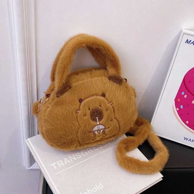 Плюшена играчка чанта Капибара Capybara