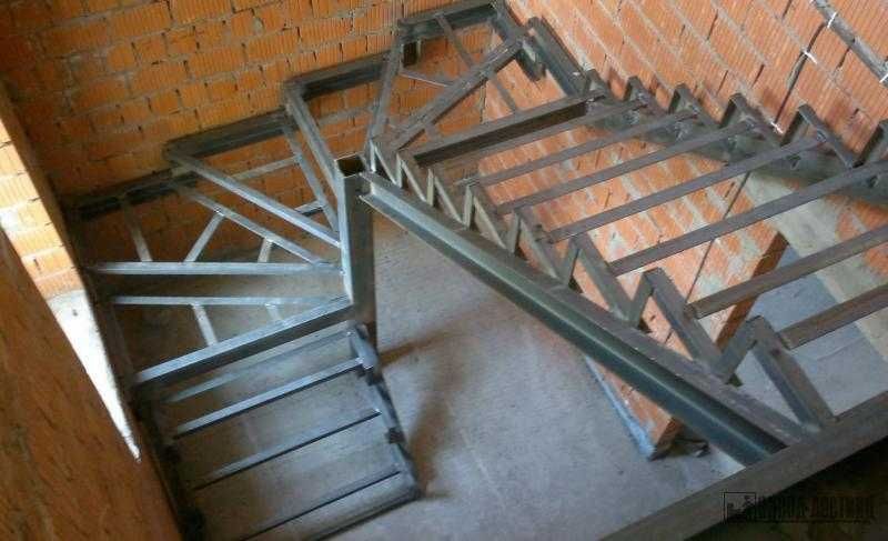 170.000тг - Лестница для домов и коттеджей