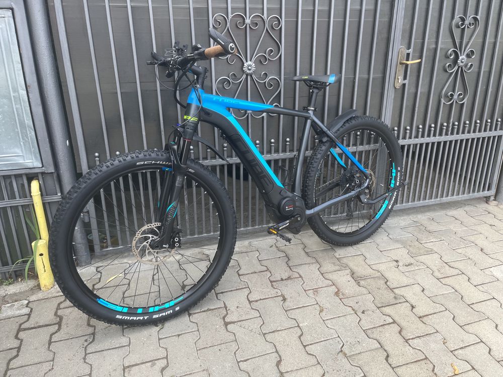 EMTB Cube Reaction Hybrid SL