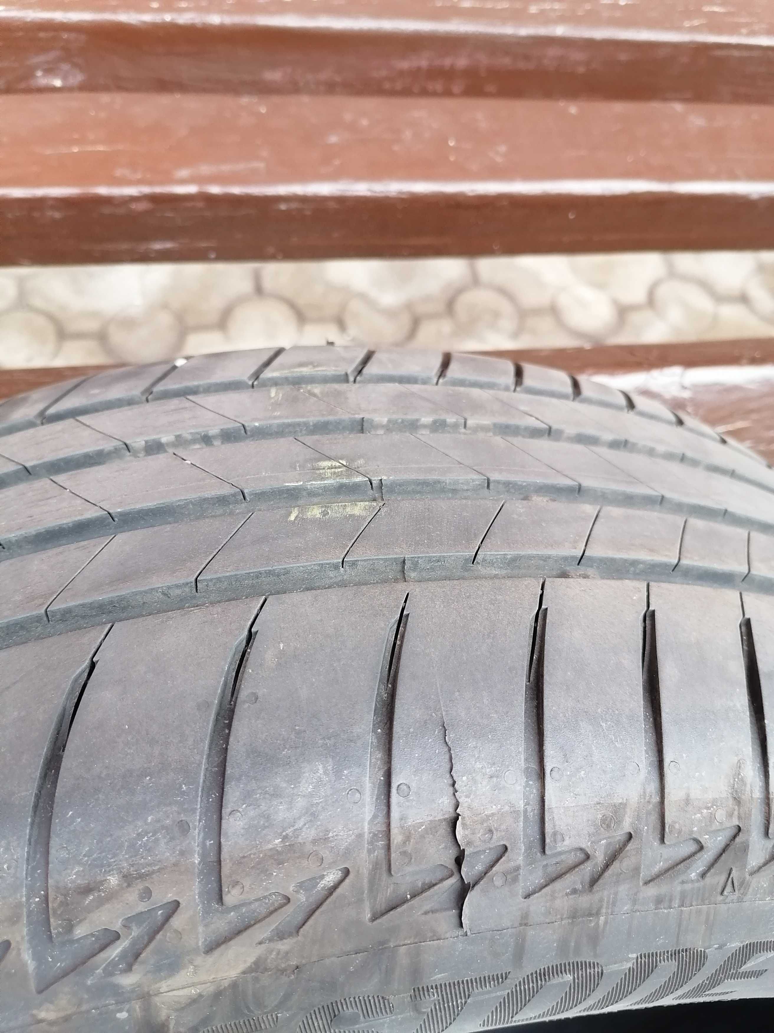 Anvelope Bridgestone Vara 195/55R16 87H de vanzare