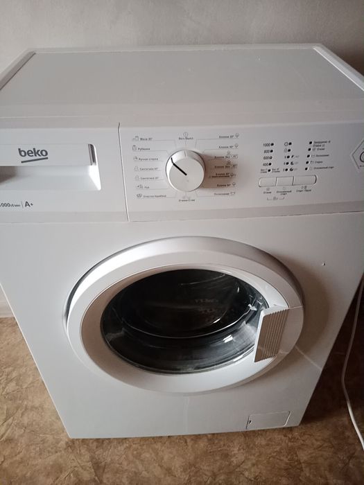 Продам стиральную машину