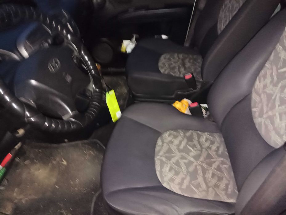 Продавам Хюндай Матрикс 1.5d