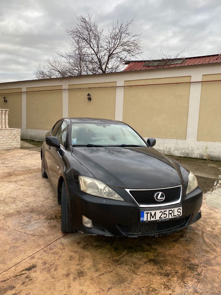 Vand Lexus lS 220 diesel