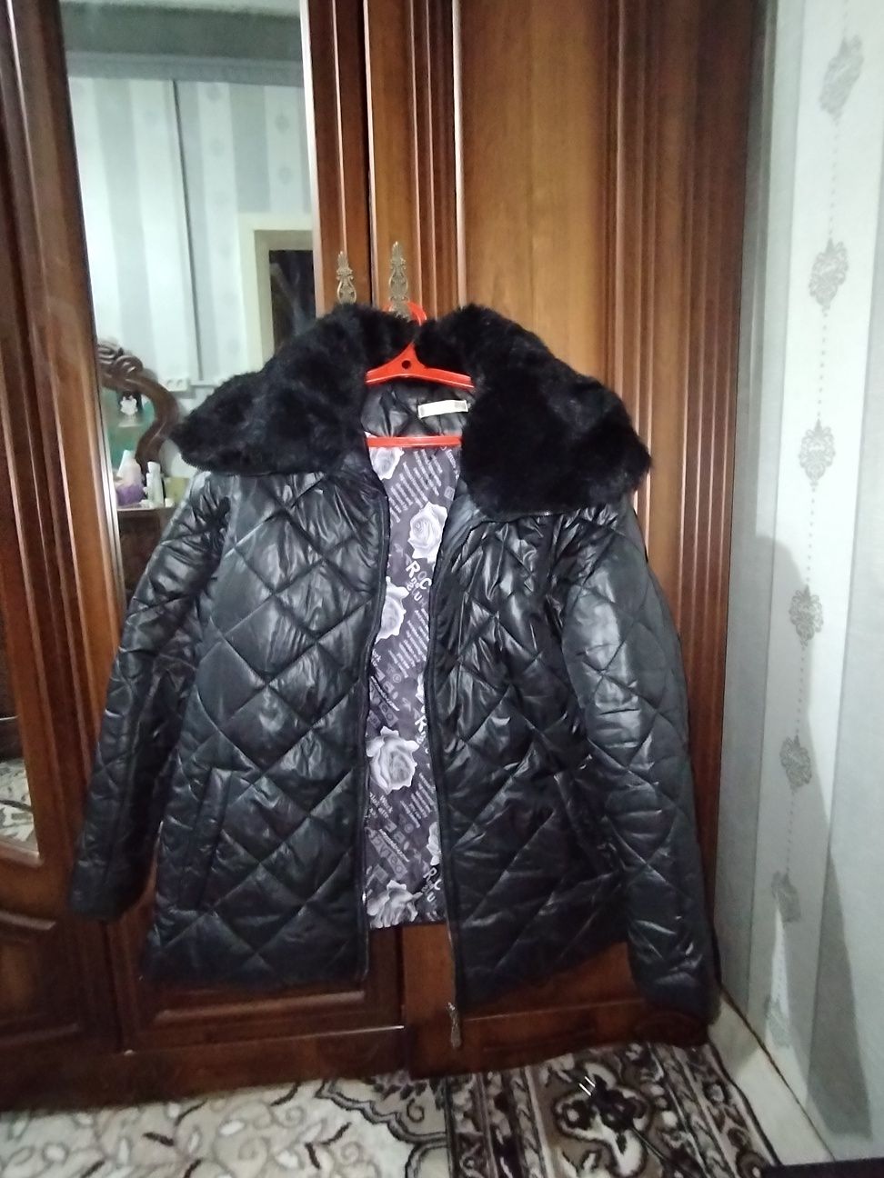Турецкий Куртка сотилади