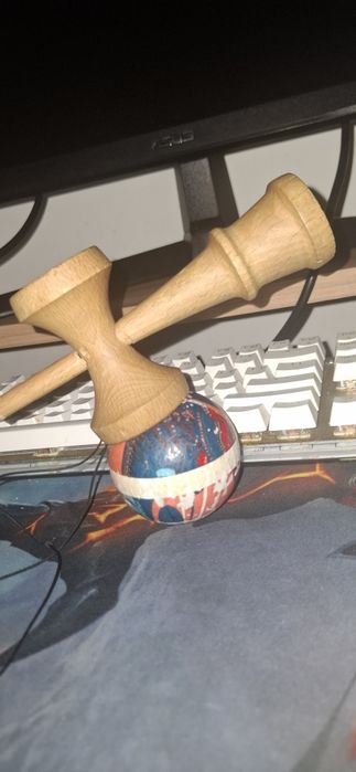 Kendamă Krom Noia 4.