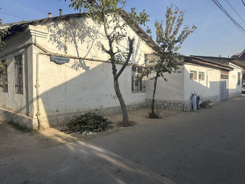 Яккасарой махаллада 2.1сотхли ховли сотилади {Torsovoy}