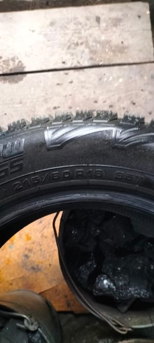 Продам колесо зима 1 шт 15000