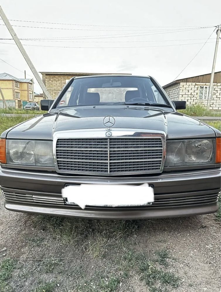 Продам авто мерседес 190