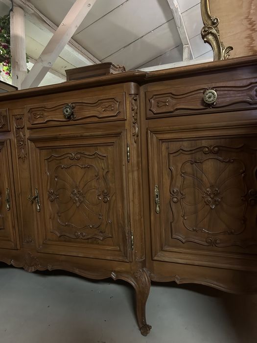 Servantă cu oglindă din lemn de nuc