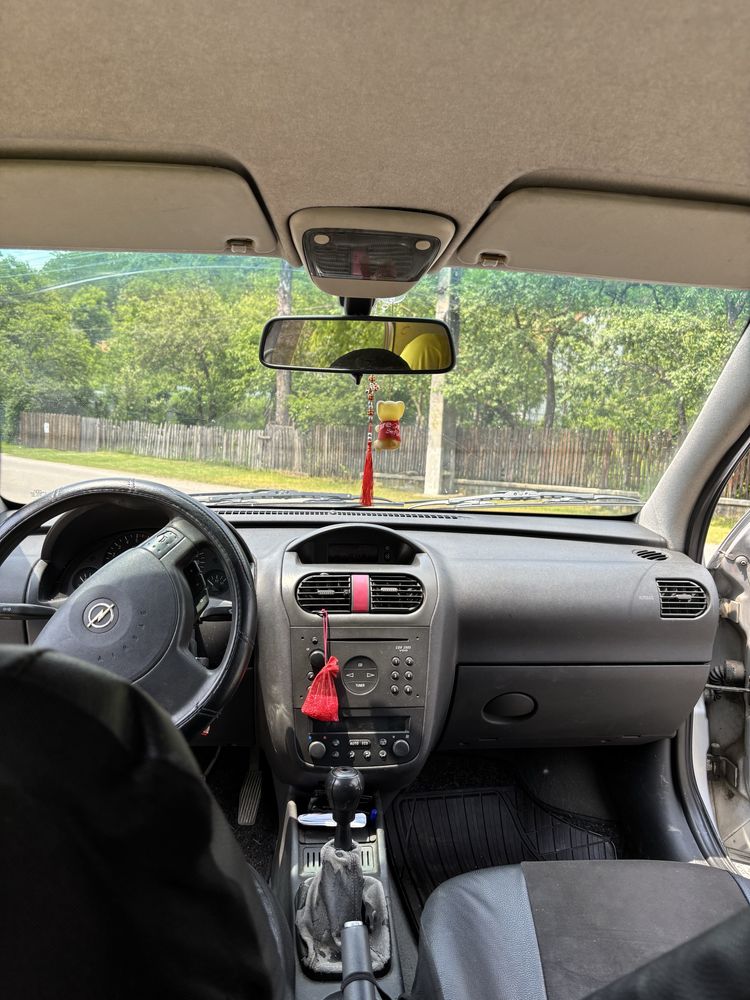 Opel corsa C 2002 1.7CDTI