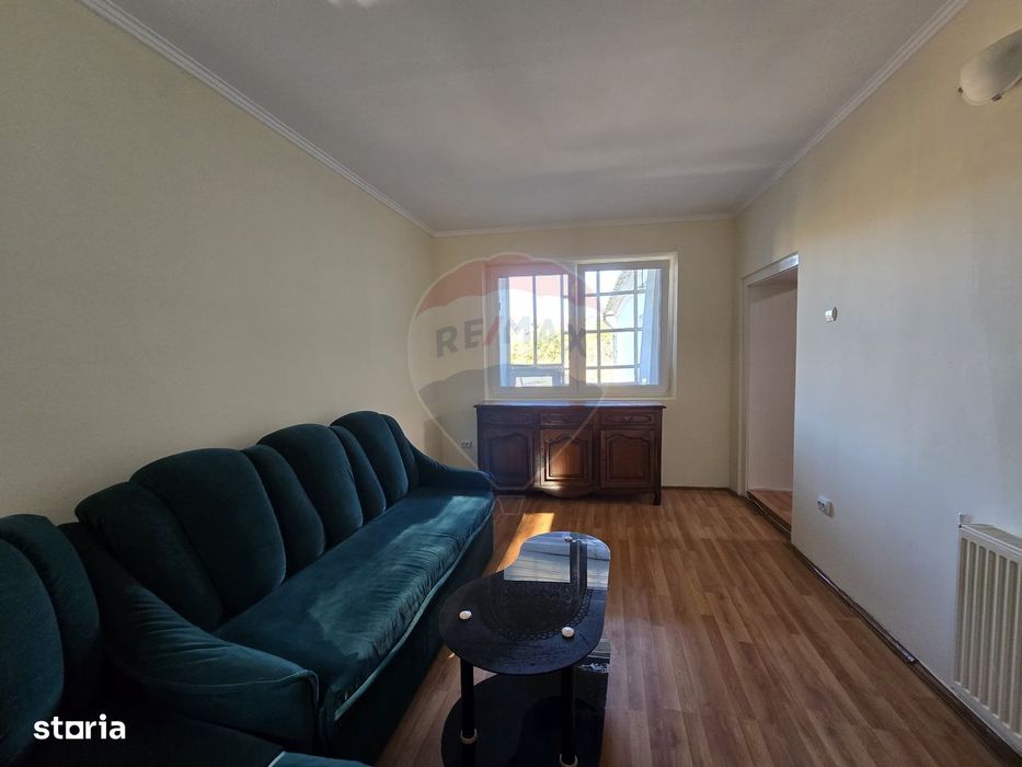 Casă cu 5 camere de vânzare în zona Central comision 0