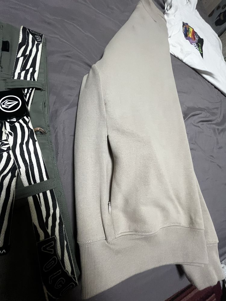 Блузи, худи Volcom
