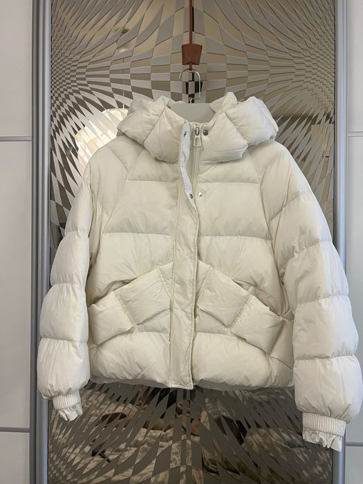 Яке пухено , леко