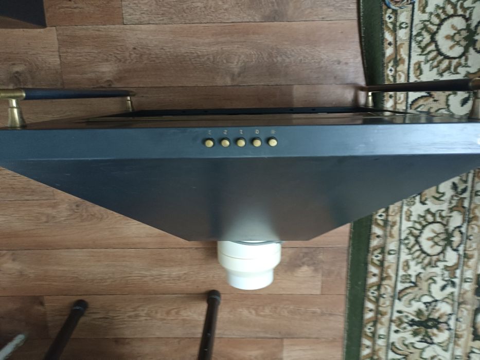 Продается вытишка в отличном состоянии