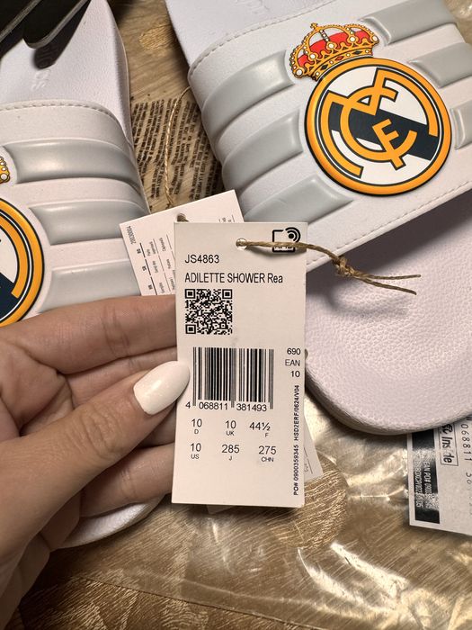 Чисто нови чехли реал мадрид