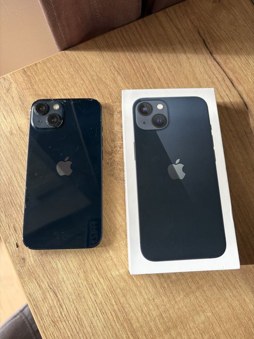 Iphone 13 albastru orange